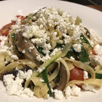 Bistro Grace - Mediterranean Near Me - Pierrefonds, Quebec