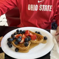 The Delaware Diner - French toast and fruit