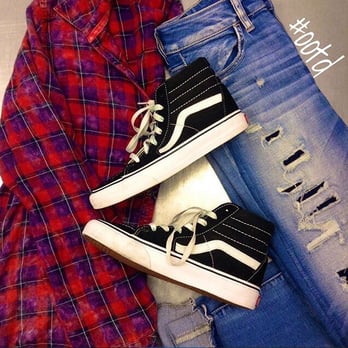 Plato's Closet - Platos Closet Instagram! @platosclosetsalem - Used, Vintage & Consignment Near Me - Salem, Oregon