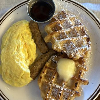 Honeybees - Breakfast Plate - Coffee & Tea Near Me - San Diego, California Honeybees - Breakfast Plate - Coffee & Tea Near Me - San Diego, California