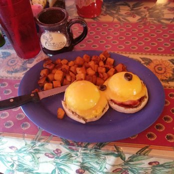 Over Easy Cafe - Eggs Benedict - Breakfast & Brunch Near Me - Sanibel, Florida Over Easy Cafe - Eggs Benedict - Breakfast & Brunch Near Me - Sanibel, Florida