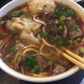 Ngự Bình Restaurant - Bun bo hue! - Vietnamese Near Me - Westminster, California Ngự Bình Restaurant - Bun bo hue! - Vietnamese Near Me - Westminster, California