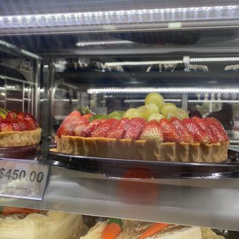 Jacobo - Patisserie/Cake Shop Near Me - Tijuana, BCN