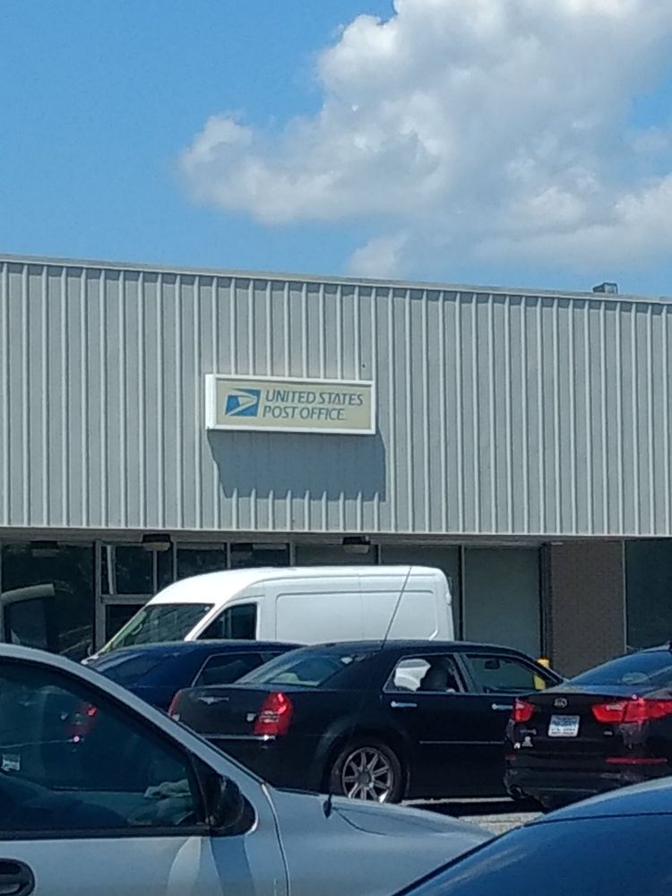 USPS Updated July 2024 16 Reviews 1882 S New Hope Rd, Gastonia