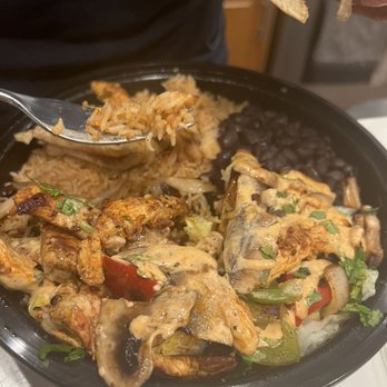 El Limon - The fajita bowl was also really good!!!!! - Halal Near Me - Ann Arbor, Michigan