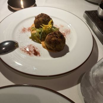 SW Steakhouse - Maryland Blue Crab Cake - Steakhouses Near Me - Las Vegas, Nevada SW Steakhouse - Maryland Blue Crab Cake - Steakhouses Near Me - Las Vegas, Nevada