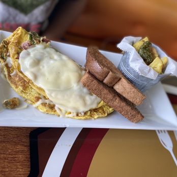 Untoasted - Omelette - HUGE and delicious - Breakfast & Brunch Near Me - Hallandale Beach, Florida Untoasted - Omelette - HUGE and delicious - Breakfast & Brunch Near Me - Hallandale Beach, Florida