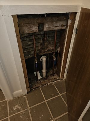 Scott Lee Plumbing Logo