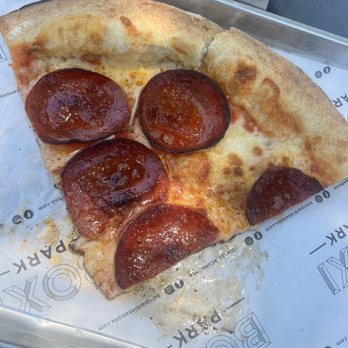Boxi Park - Park pizza pepperoni slice - Bars Near Me - Orlando, Florida