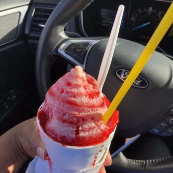Snolicious Snoballs - Snowcone, flavor strawberry cheesecake loaded - Shaved Ice Near Me - Houston, Texas