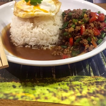 Zebra Express - phad with premium beef is tasty - Thai Near Me - Prague, Puerto Rico