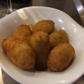 Mayser - Croquetas de "mi madre" - Tapas Bars Near Me - Madrid, M Mayser - Croquetas de "mi madre" - Tapas Bars Near Me - Madrid, M