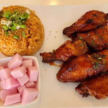 Vons Chicken - Vons Special sauce chicken wings w/kimchi fried rice, $12.99 - Chicken Shop Near Me - Sunnyvale, California Vons Chicken - Vons Special sauce chicken wings w/kimchi fried rice, $12.99 - Chicken Shop Near Me - Sunnyvale, California