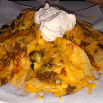Blue Ribbon Bar & Grill - Karaoke Near Me - Honolulu, Hawaii
