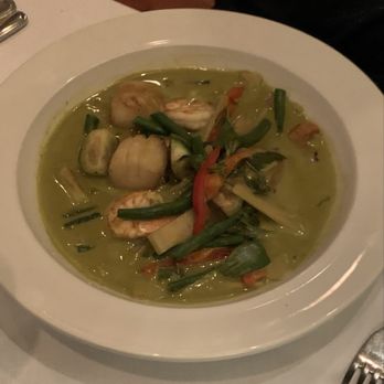 Thai Emerald - Green Curry with shrimp and scallops - Thai Near Me - Roswell, Georgia Thai Emerald - Green Curry with shrimp and scallops - Thai Near Me - Roswell, Georgia