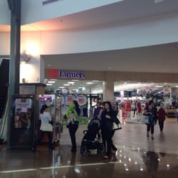 Farmers - Entrance from Muffin Break