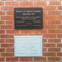 Edgewood Middle School - Edgewood Middle School By:Alfred.M.Villa