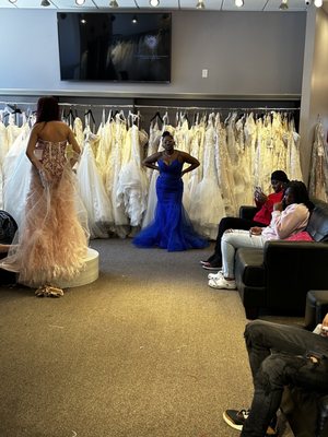 First Lady Prom Dresses, Southfield, MI 48075, US - MapQuest
