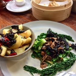 Balloo House - Tuscan Fries w sautéed veg (vegan)
