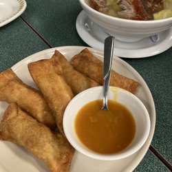 Yimin Dim Sum House - Pork spring rolls