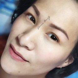 Grace's Beauty - Ombre Powder Brows