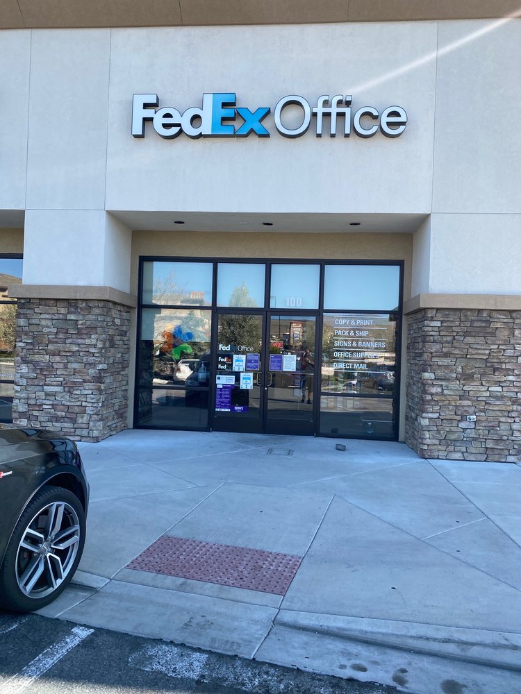 FEDEX OFFICE PRINT & SHIP CENTER Updated August 2024 11 Photos & 26