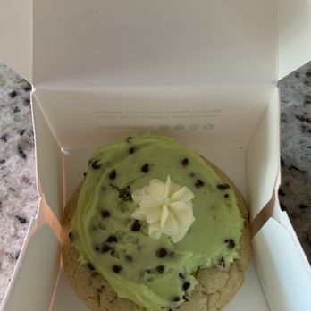 Crumbl - Wrigleyville - Mint chocolate chip cookie - Bakeries Near Me - Chicago, Illinois