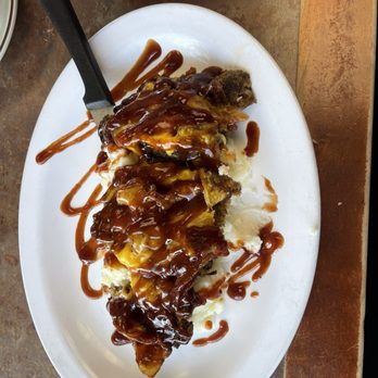 New Smithville Diner - Mile high meatloaf. Served over mashed potatoes, seems the potatoes is considered the side as well?? - Diners Near Me - Kutztown, Pennsylvania New Smithville Diner - Mile high meatloaf. Served over mashed potatoes, seems the potatoes is considered the side as well?? - Diners Near Me - Kutztown, Pennsylvania