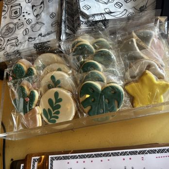Coffee Commissary - Cookies - Coffee & Tea Near Me - Burbank, California Coffee Commissary - Cookies - Coffee & Tea Near Me - Burbank, California