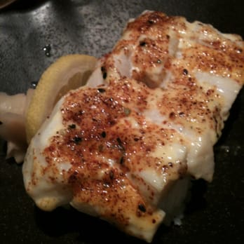 Miyake - Spicy scallop roll - Japanese Near Me - Portland, Maine