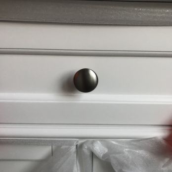 Bath Vanity Experts - High quality knobs. - Kitchen & Bath Near Me