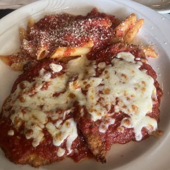 Giovanni's - Chicken parmagina - New American Near Me - Palm Bch Gdns, Florida