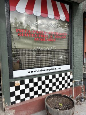 De Fazio's by null