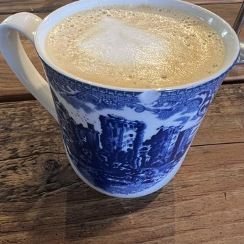 maman - Latte - Breakfast & Brunch Near Me - Bethesda, Maryland maman - Latte - Breakfast & Brunch Near Me - Bethesda, Maryland