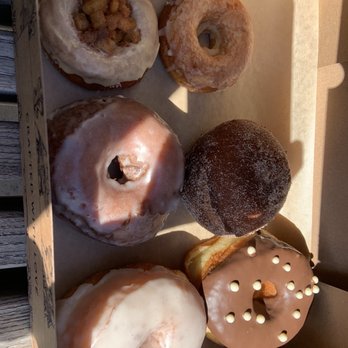 Fox & Oak - Donuts Near Me - Squamish, British Columbia