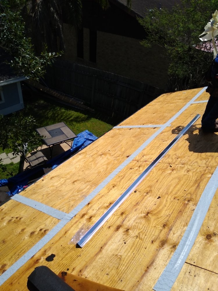 Slide of Shingles Express