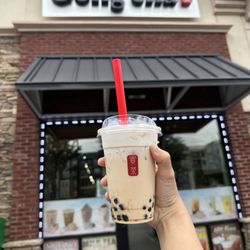 Gong Cha - Earl Grey Milk Tea with Milk Foam and boba
