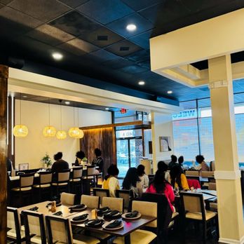 Lassan - Indian Restaurant & Bar - Ambiance - Indian Near Me - Burke, Virginia