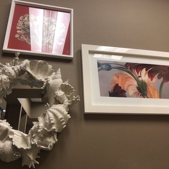 Elsa M Ronquillo, DMD - Love how pretty all of the decorations are through the dentist office - General Dentistry Near Me - Union City, California Elsa M Ronquillo, DMD - Love how pretty all of the decorations are through the dentist office - General Dentistry Near Me - Union City, California