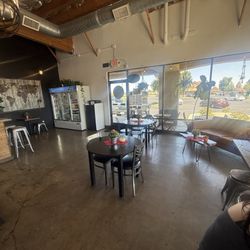 Nice lobby with available outdoor seating.