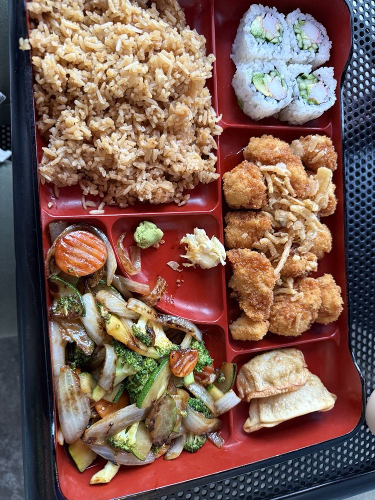 Konnichiwa - Charlotte