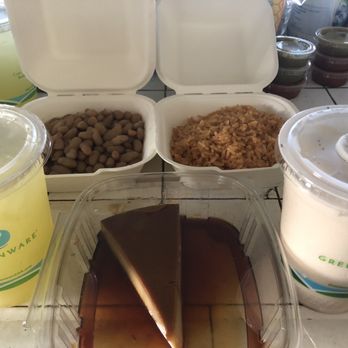 El Cocinero - Horchata, pineapple juice, beans and rice..mmm! - Mexican Near Me - Van Nuys CA, California El Cocinero - Horchata, pineapple juice, beans and rice..mmm! - Mexican Near Me - Van Nuys CA, California