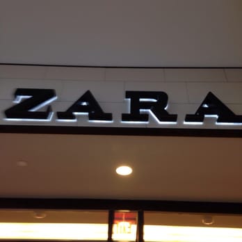 Dadeland Mall - They have a ZARA how awesome is that - Shopping Centers Near Me - Miami, Florida