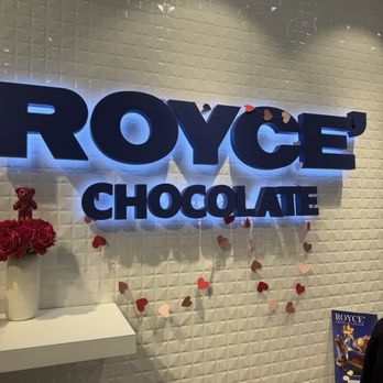 ROYCE' Chocolate Los Angeles - Desserts Near Me - Los Angeles, California