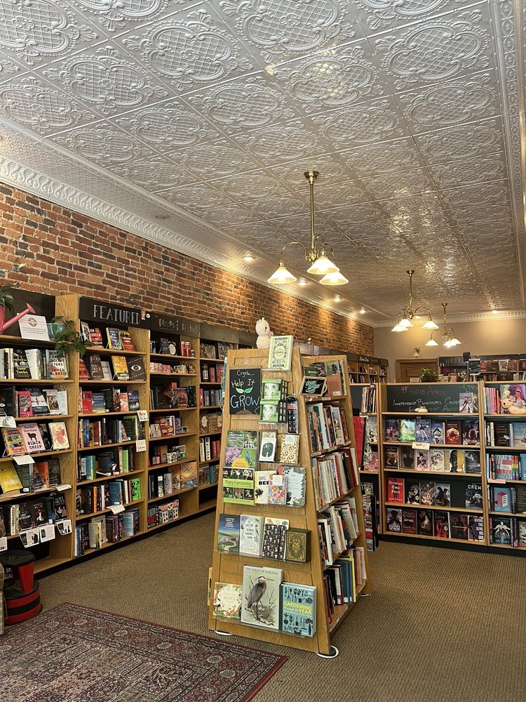 Main Street Books Logo