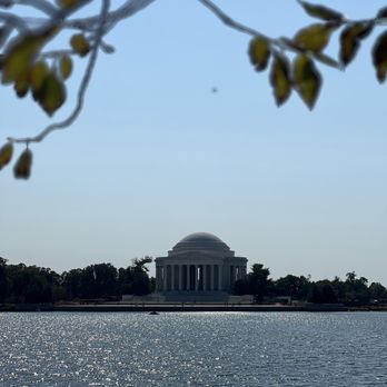 Tidal Basin - Lakes Near Me - Washington, DC, District of Columbia
