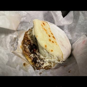 Bienmesabe - 5. Pabellon Arepa - Venezuelan Near Me - Chicago, Illinois Bienmesabe - 5. Pabellon Arepa - Venezuelan Near Me - Chicago, Illinois