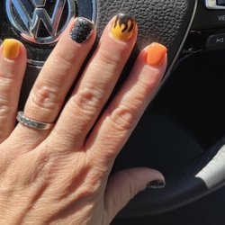 Nails By Jessica - Going to the Motley Crue/Def Leppard/Poison/Joan Jett concert - need rocker nails!!  August 2022