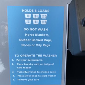 Laundry Genius - This machine was HUGE! - Laundromat Near Me - Everett, Washington