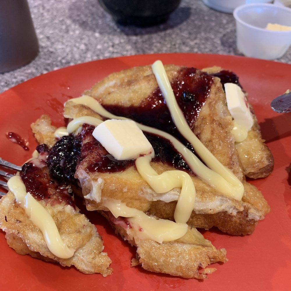 Betty's Diner - Huckleberry lemon French toast - American Near Me - Polson, Montana Betty's Diner - Huckleberry lemon French toast - American Near Me - Polson, Montana